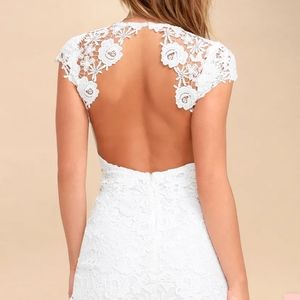 ❤Lulu's White Lace Backless Dress